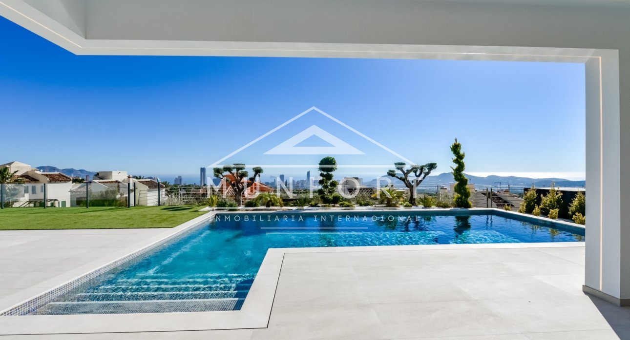 Herverkoop - Luxe villa's -
Finestrat - Sierra Cortina