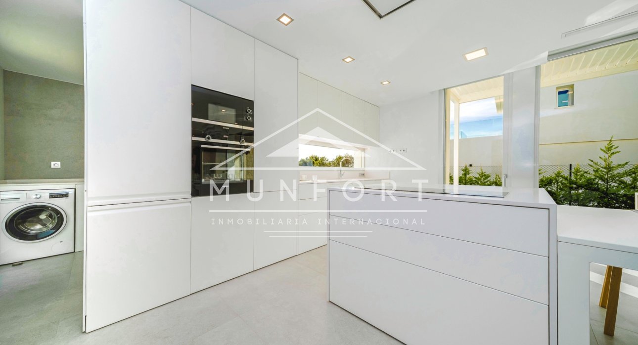 Herverkoop - Luxe villa's -
Finestrat - Sierra Cortina