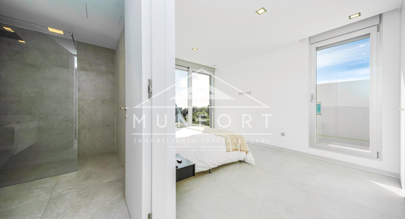 Herverkoop - Luxe villa's -
Finestrat - Sierra Cortina