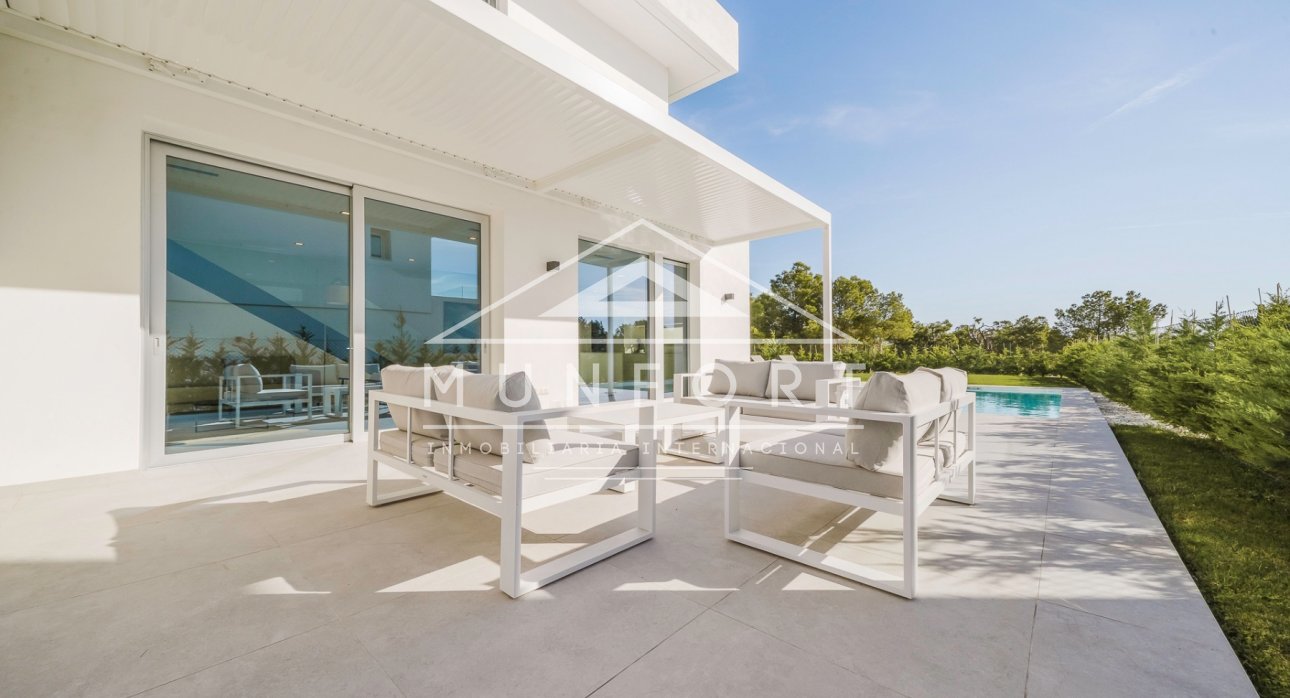 Herverkoop - Luxe villa's -
Finestrat - Sierra Cortina