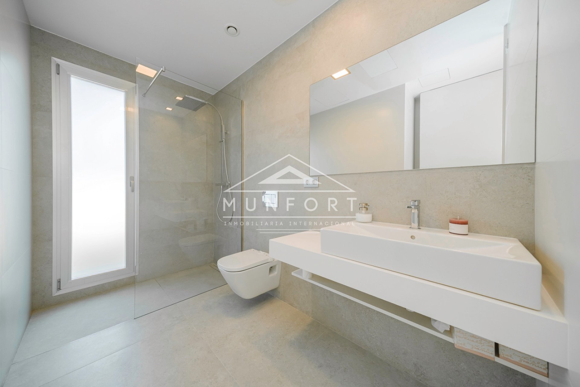 Herverkoop - Luxe villa's -
Finestrat - Sierra Cortina