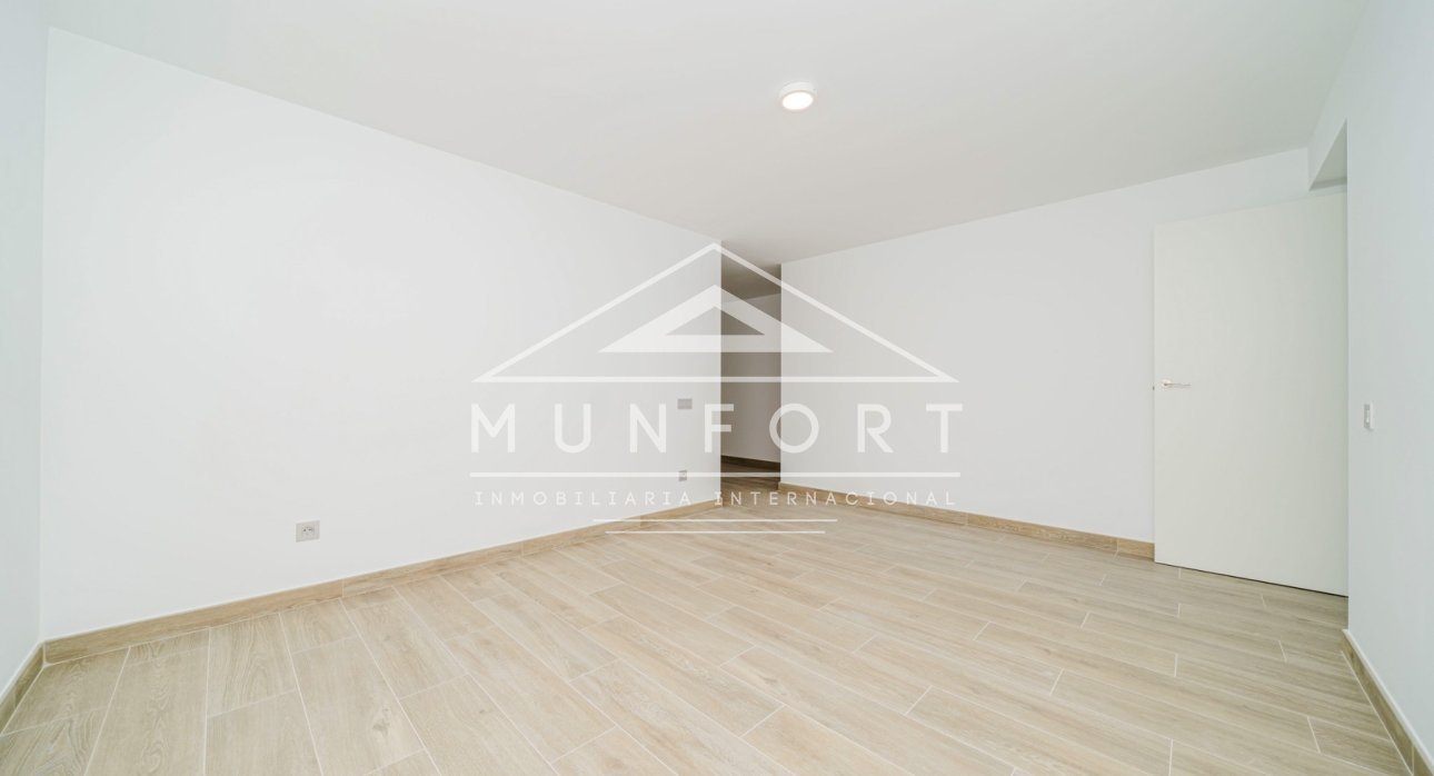 Herverkoop - Luxe villa's -
Finestrat