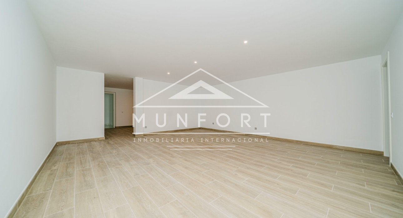 Herverkoop - Luxe villa's -
Finestrat