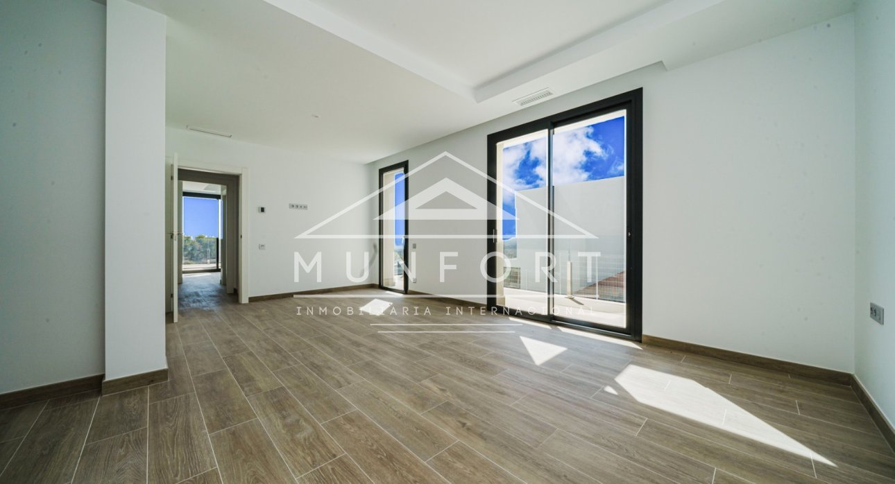 Herverkoop - Luxe villa's -
Finestrat