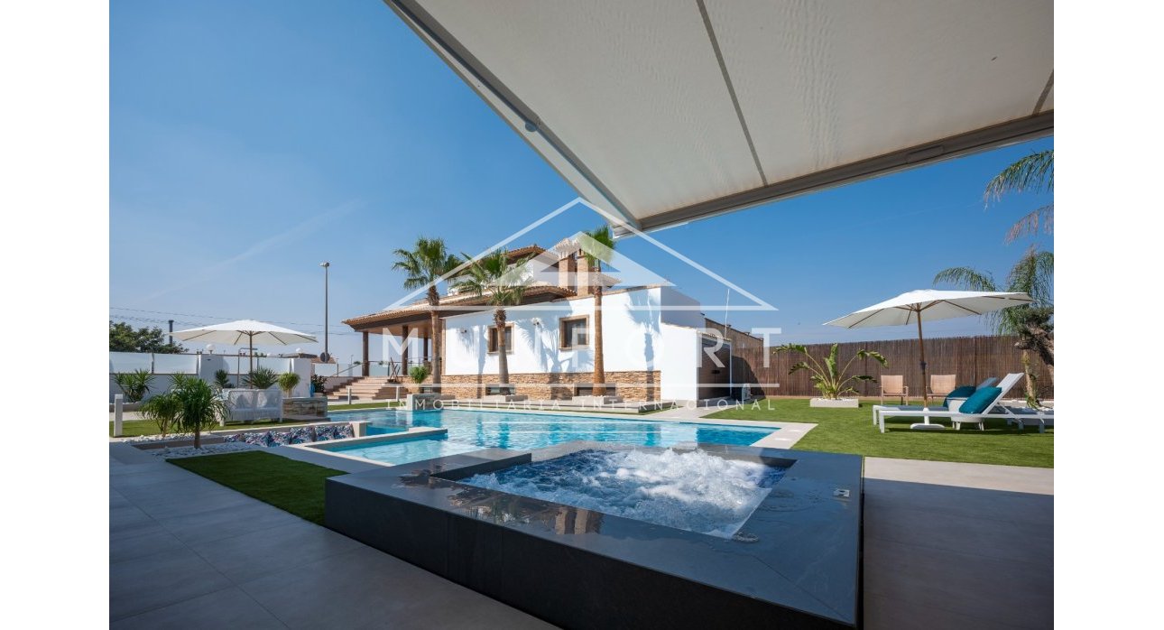 Herverkoop - Luxe villa's -
Murcia - Jerónimo y Avileses