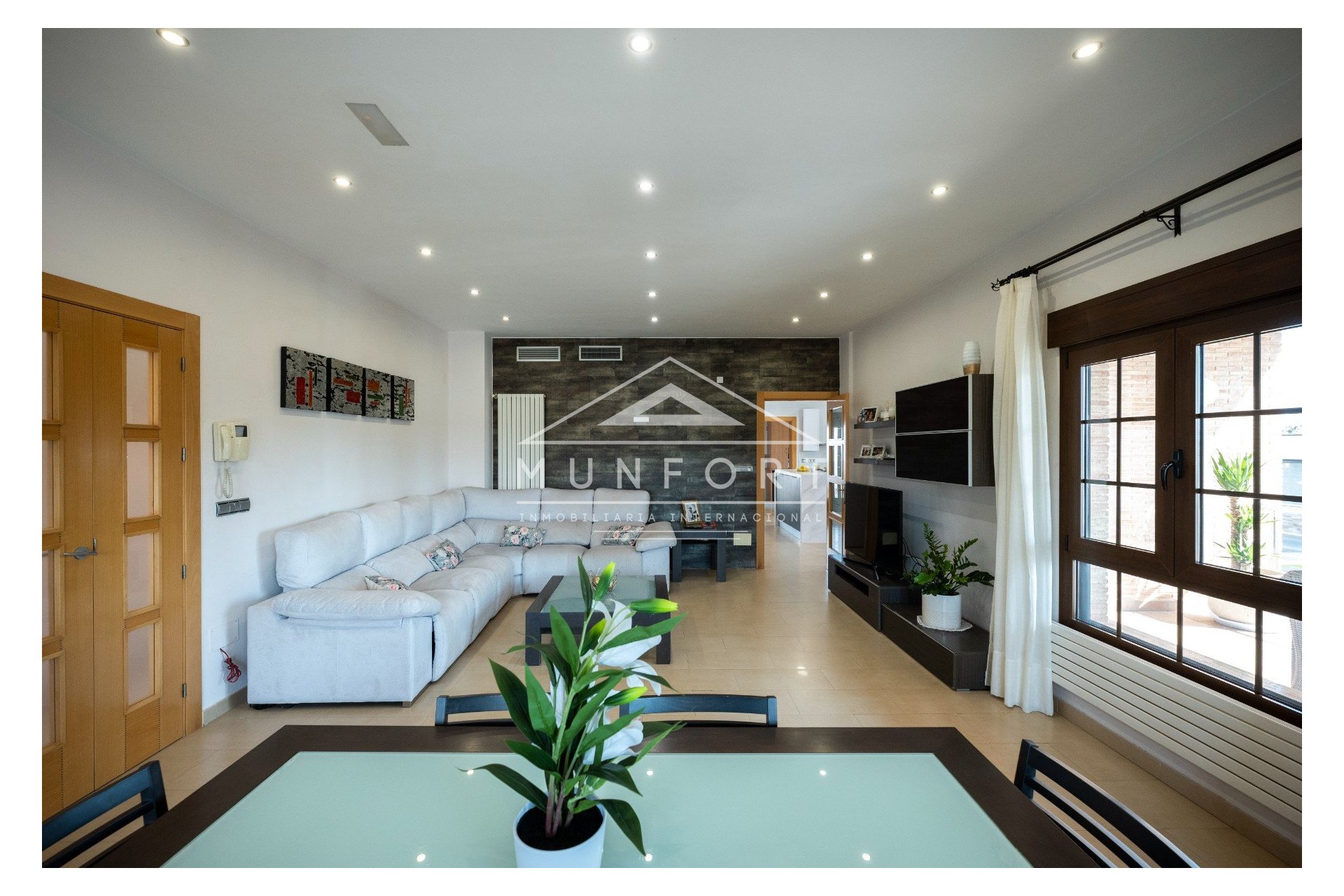 Herverkoop - Luxe villa's -
Murcia - Jerónimo y Avileses