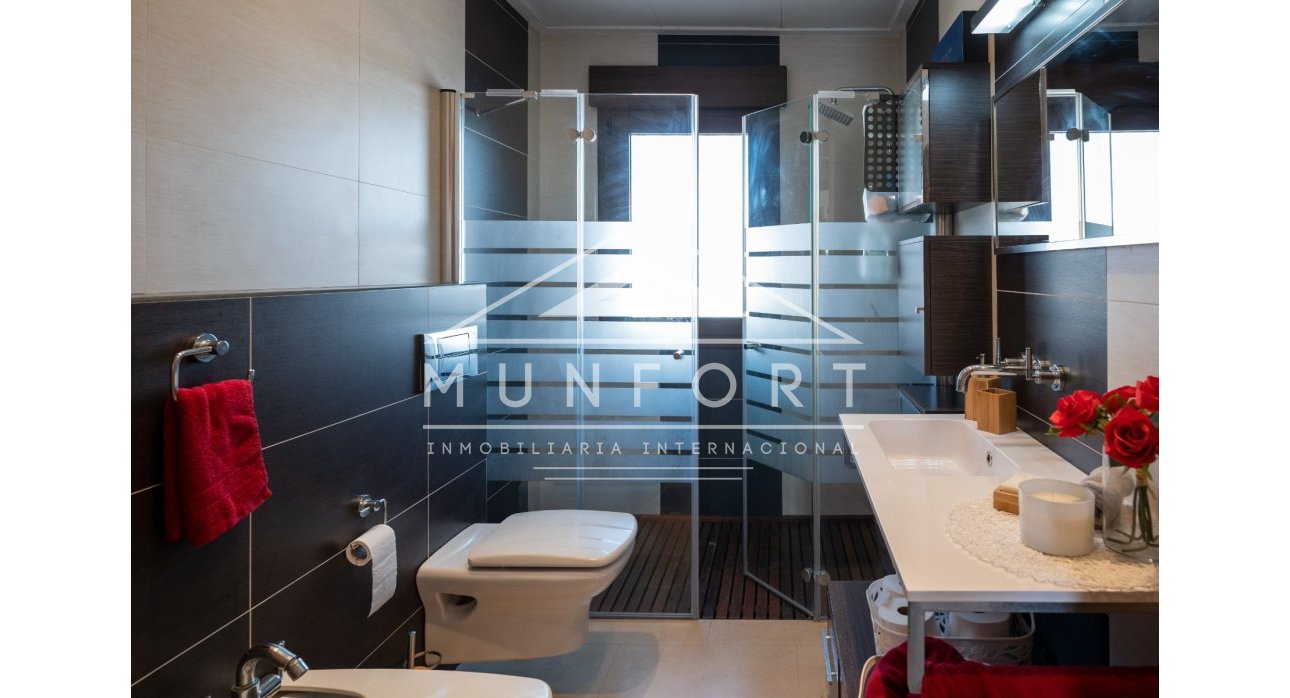 Herverkoop - Luxe villa's -
Murcia - Jerónimo y Avileses