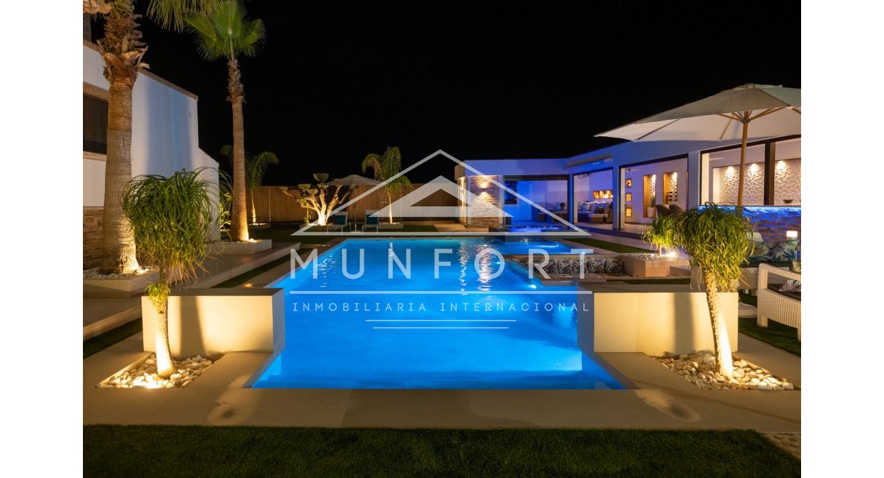 Herverkoop - Luxe villa's -
Murcia - Jerónimo y Avileses