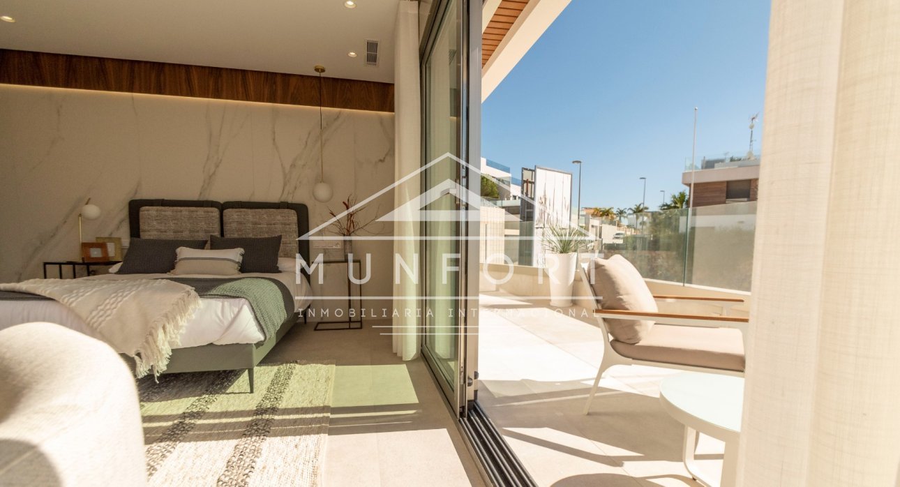 Herverkoop - Luxe villa's -
Orihuela Costa - Aguamarina