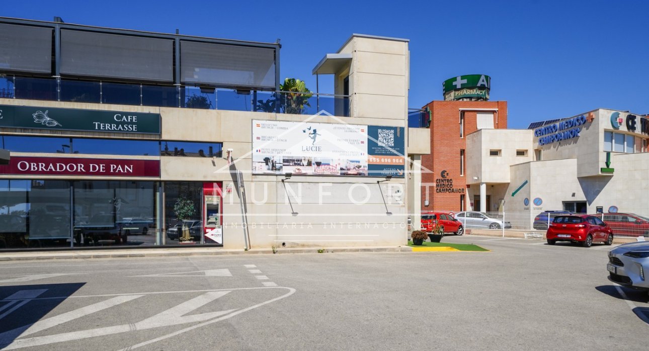 Herverkoop - Luxe villa's -
Orihuela Costa - Aguamarina