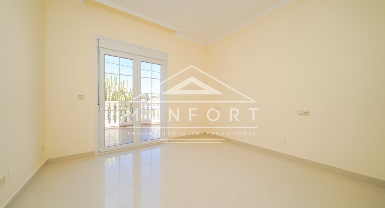 Herverkoop - Luxe villa's -
Orihuela Costa - Cabo Roig