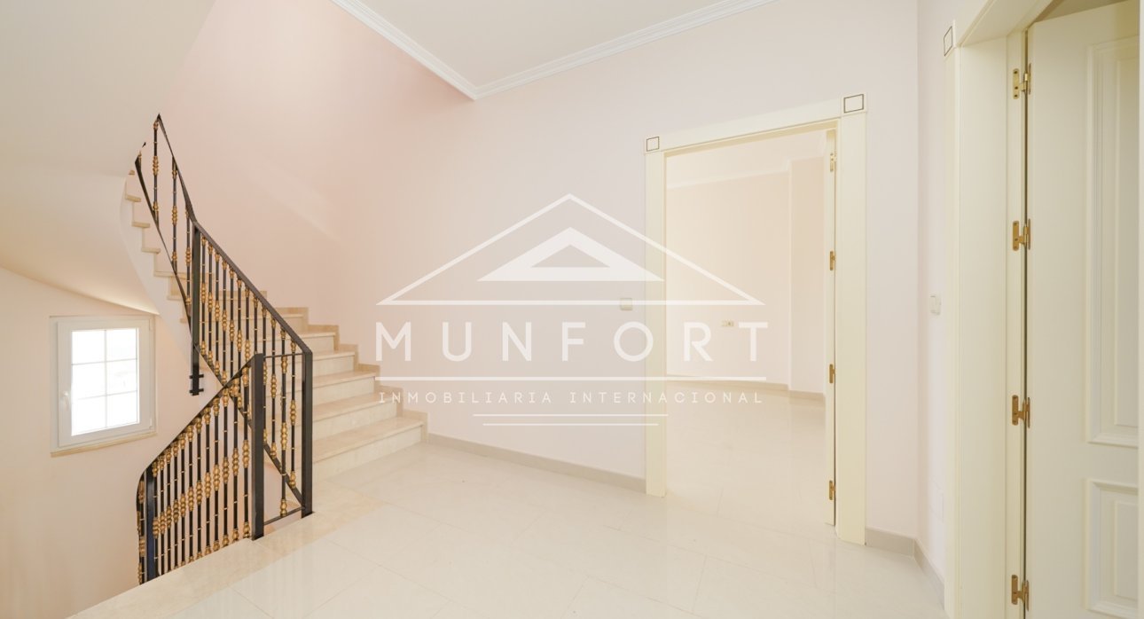 Herverkoop - Luxe villa's -
Orihuela Costa - Cabo Roig