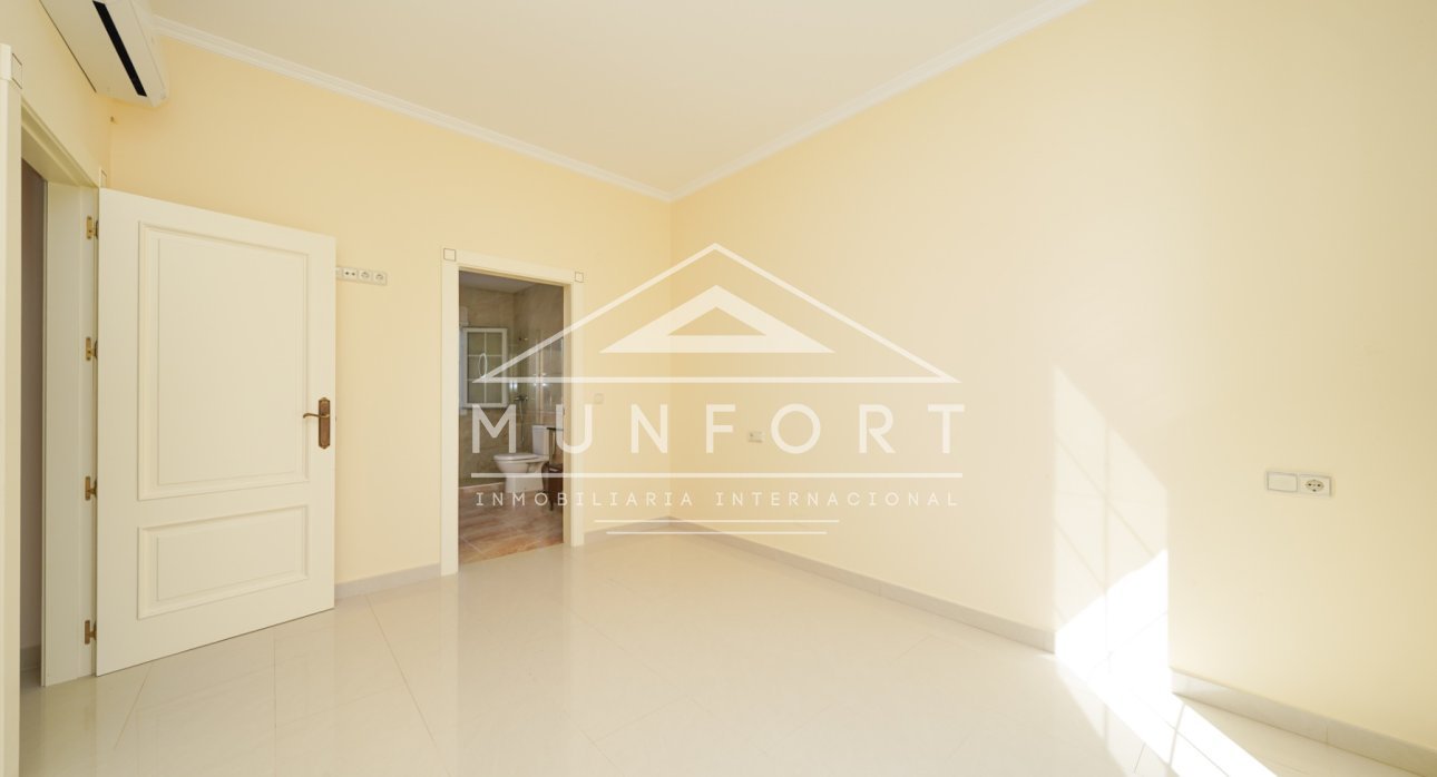 Herverkoop - Luxe villa's -
Orihuela Costa - Cabo Roig