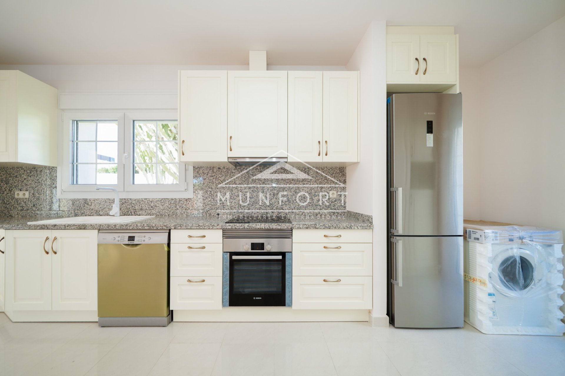 Herverkoop - Luxe villa's -
Orihuela Costa - Cabo Roig