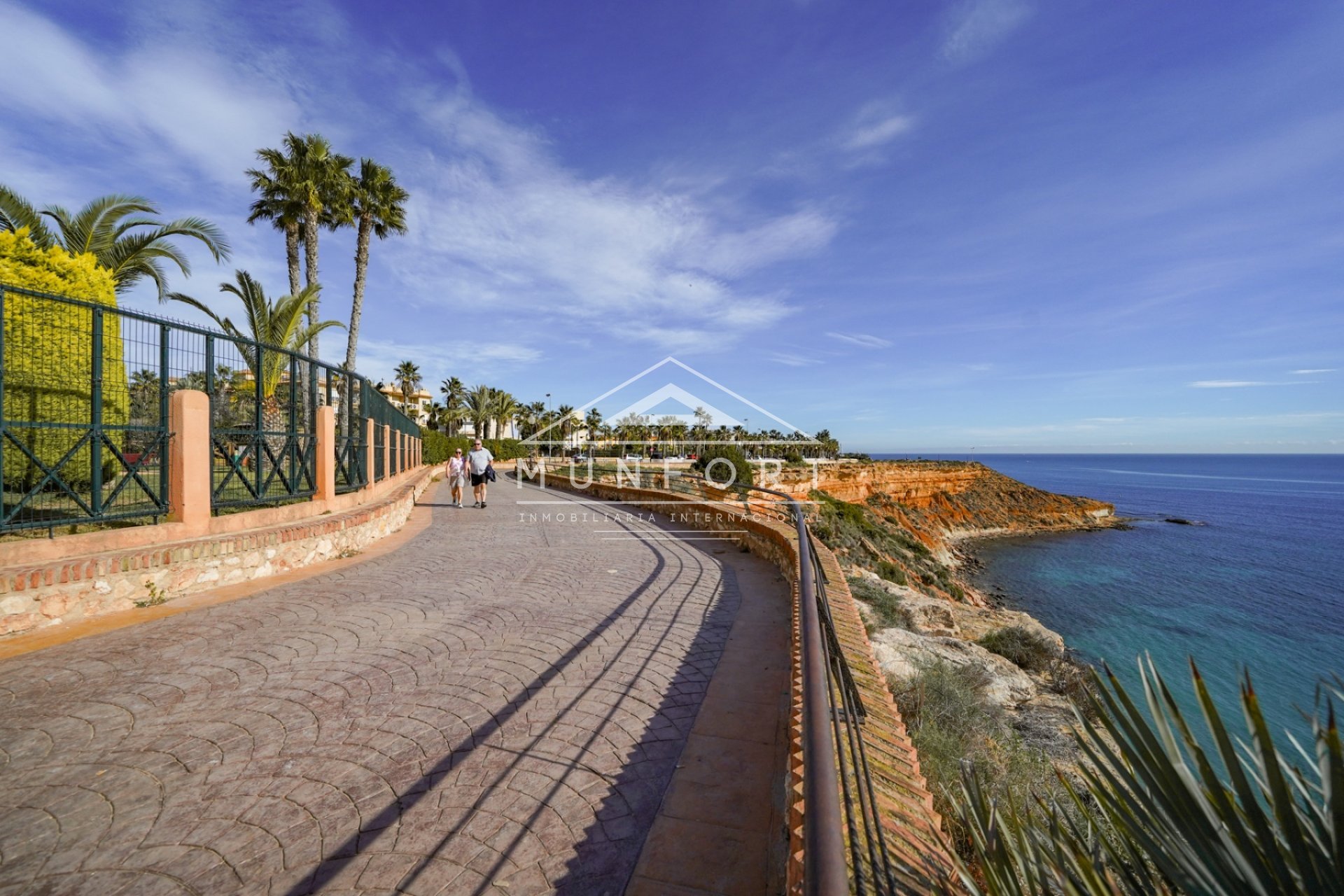 Herverkoop - Luxe villa's -
Orihuela Costa - Cabo Roig