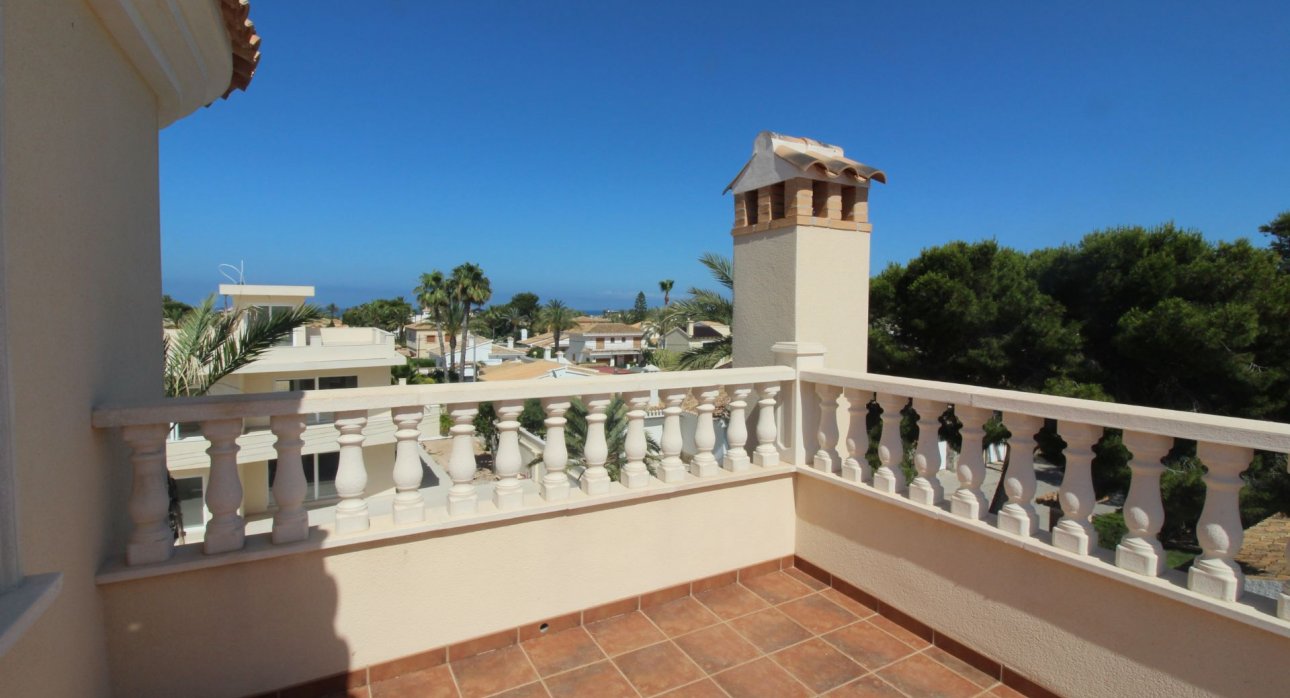 Herverkoop - Luxe villa's -
Orihuela Costa - Cabo Roig