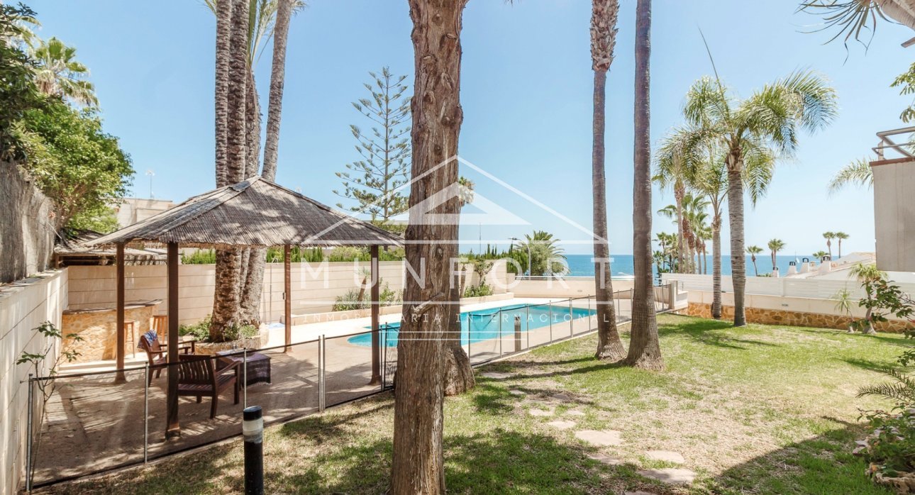 Herverkoop - Luxe villa's -
Orihuela Costa - Dehesa de Campoamor