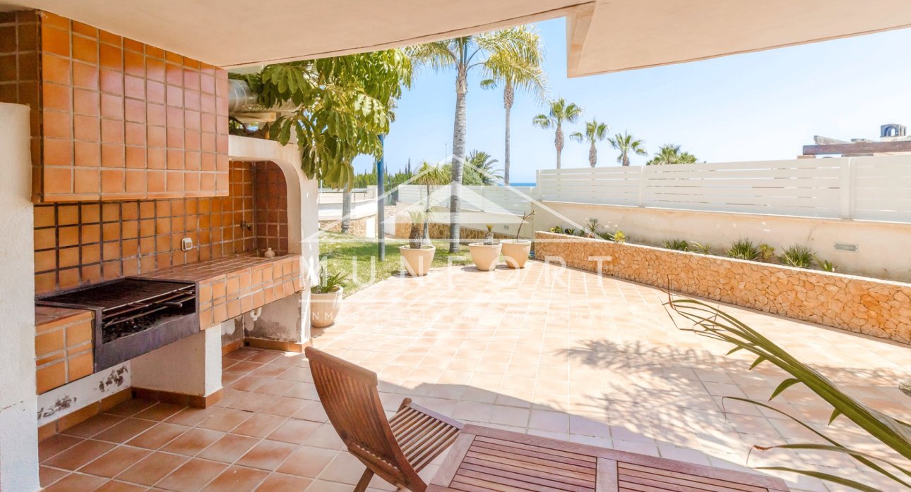 Herverkoop - Luxe villa's -
Orihuela Costa - Dehesa de Campoamor