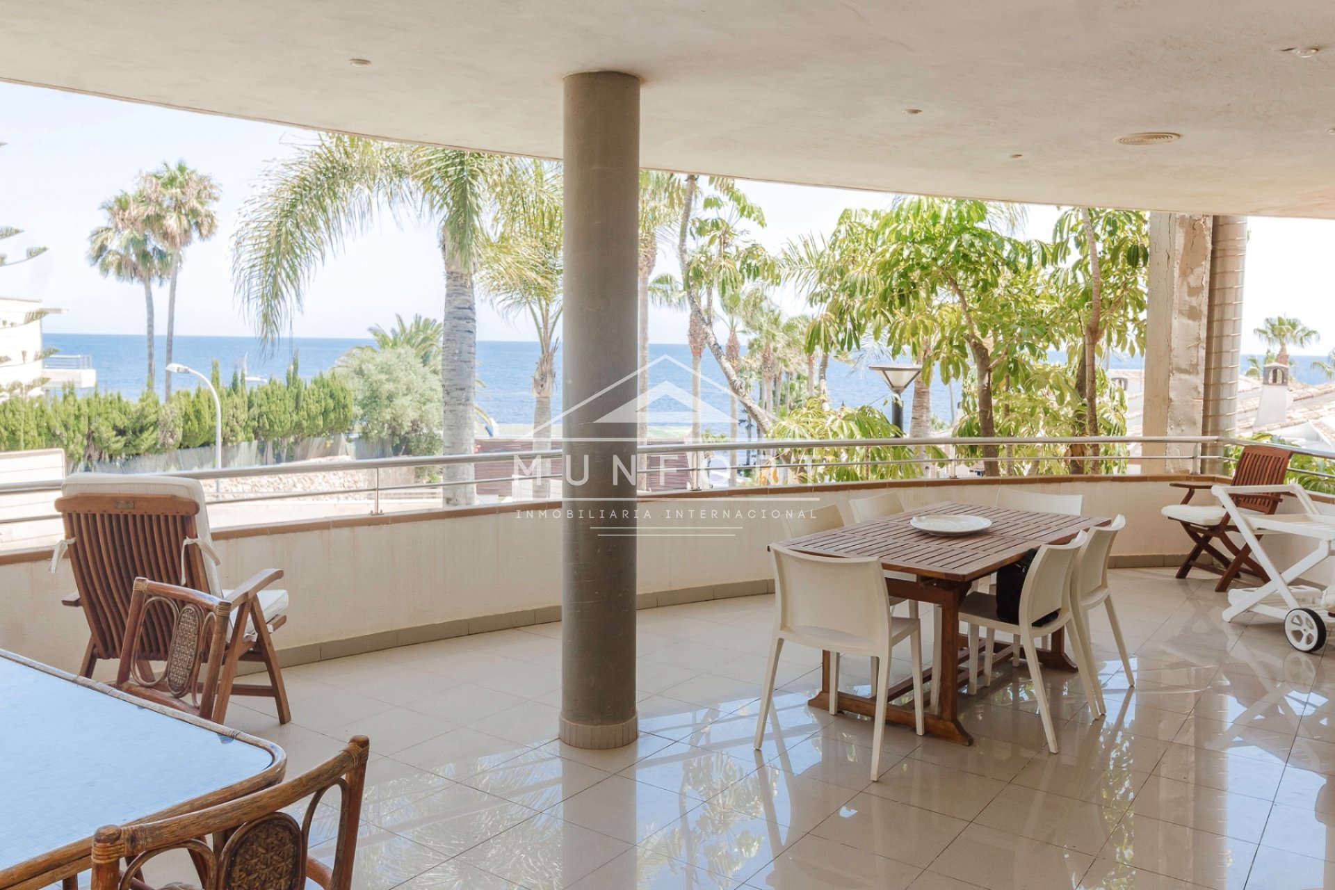 Herverkoop - Luxe villa's -
Orihuela Costa - Dehesa de Campoamor