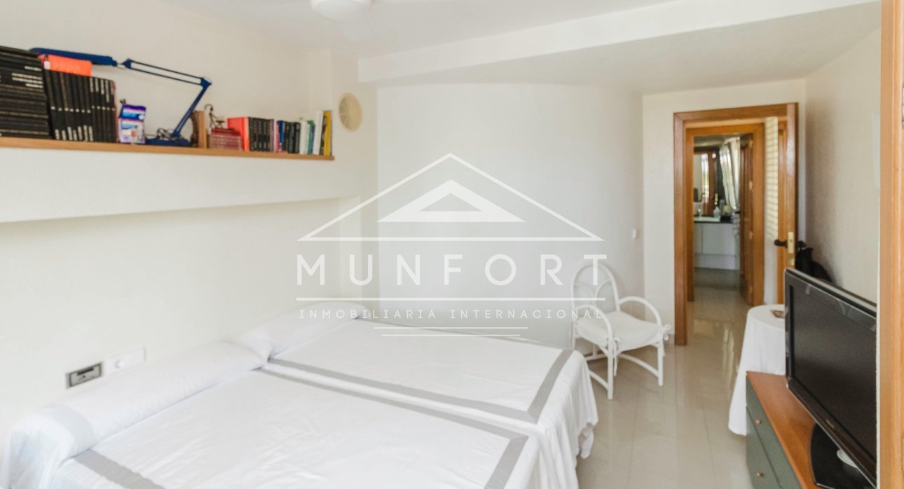 Herverkoop - Luxe villa's -
Orihuela Costa - Dehesa de Campoamor