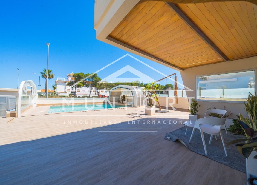 Herverkoop - Luxe villa's -
Orihuela Costa - Dehesa de Campoamor