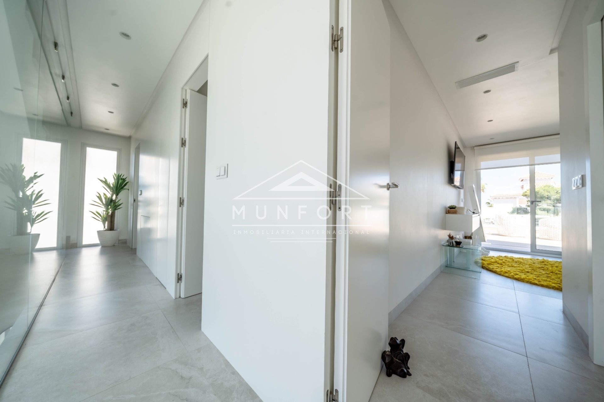 Herverkoop - Luxe villa's -
Orihuela Costa - Dehesa de Campoamor
