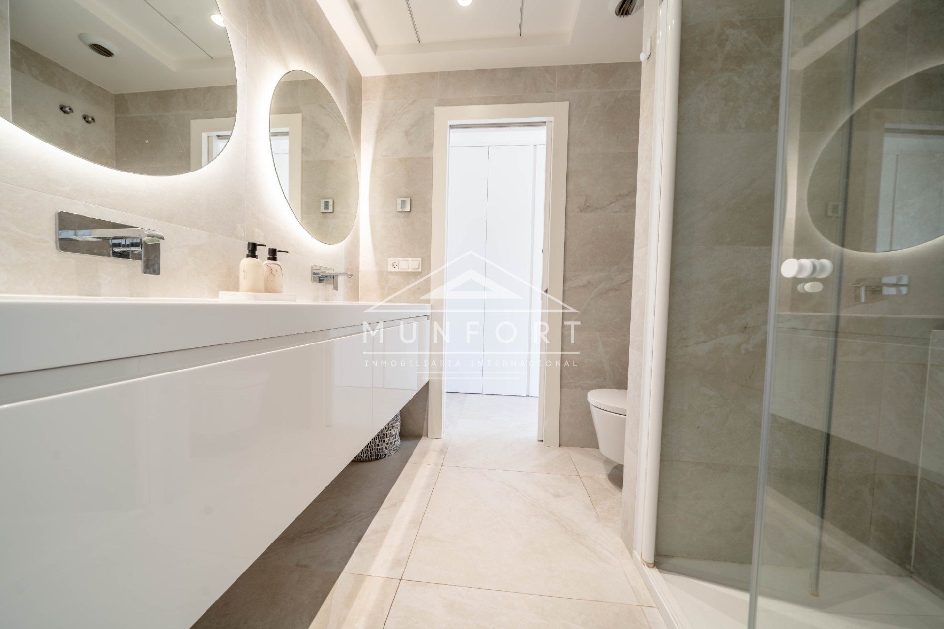 Herverkoop - Luxe villa's -
Orihuela Costa - Dehesa de Campoamor