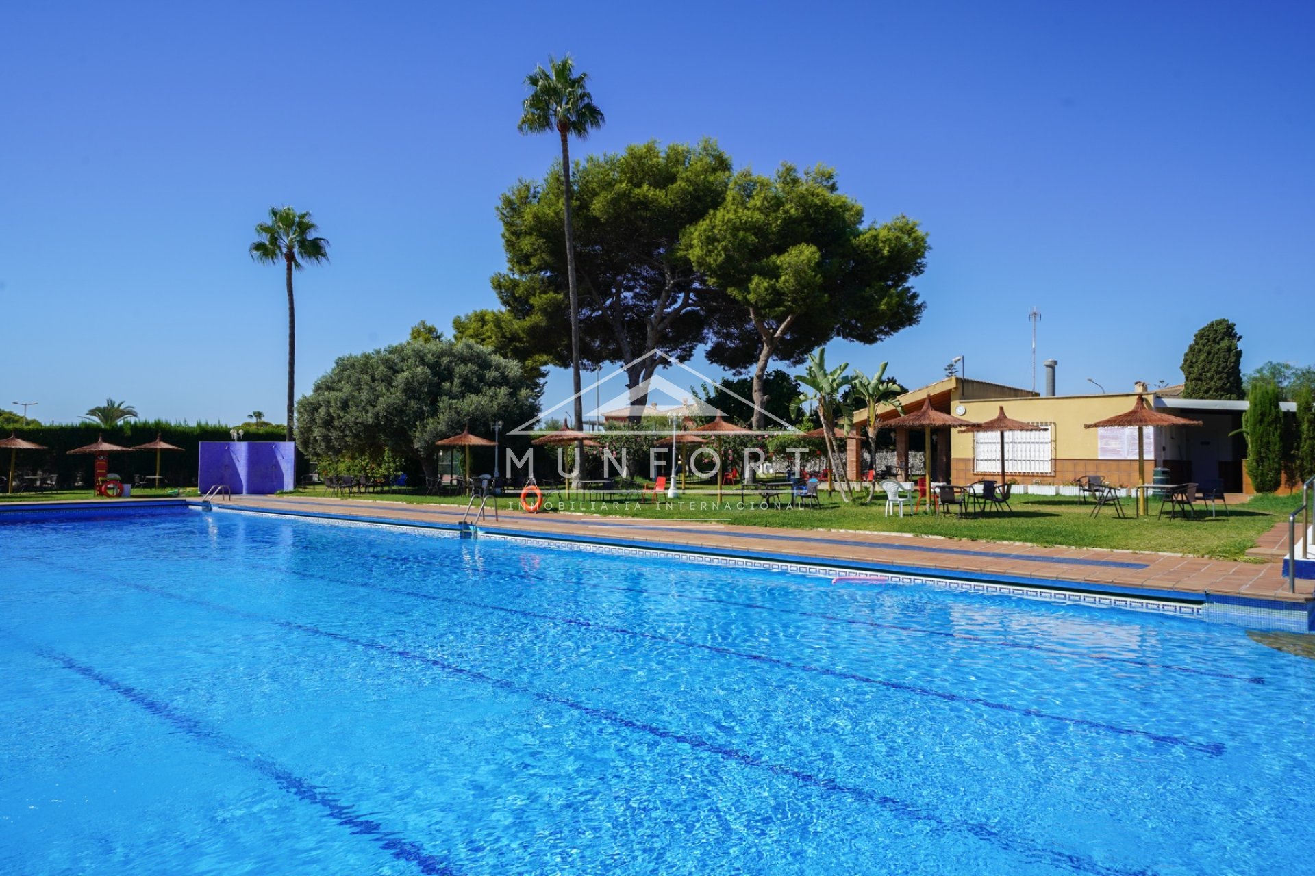 Herverkoop - Luxe villa's -
Orihuela Costa - Dehesa de Campoamor