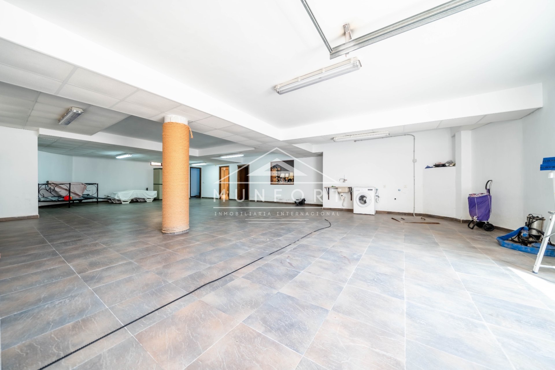 Herverkoop - Luxe villa's -
Orihuela Costa - La Zenia