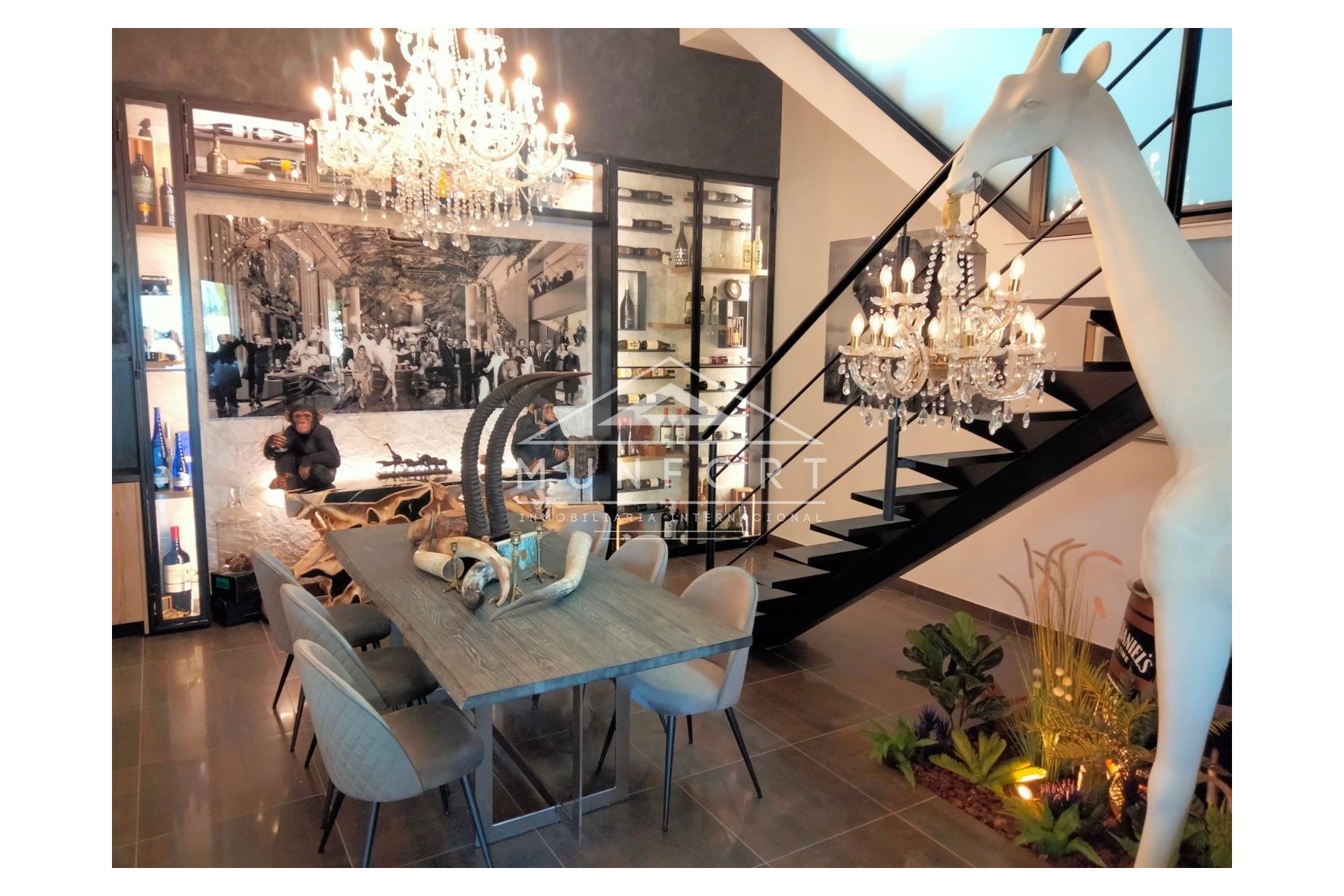 Herverkoop - Luxe villa's -
Orihuela Costa - Las Colinas Golf