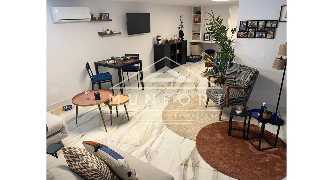 Herverkoop - Luxe villa's -
Orihuela Costa - Las Colinas Golf