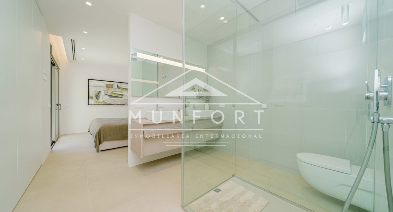 Herverkoop - Luxe villa's -
Orihuela Costa - Las Colinas Golf