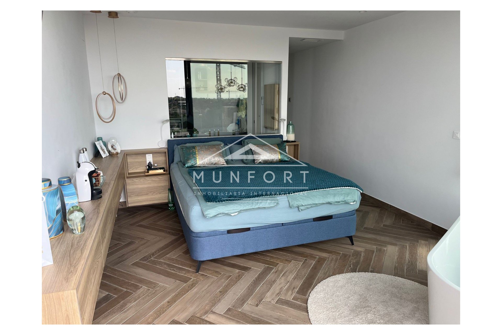 Herverkoop - Luxe villa's -
Orihuela Costa - Las Colinas Golf