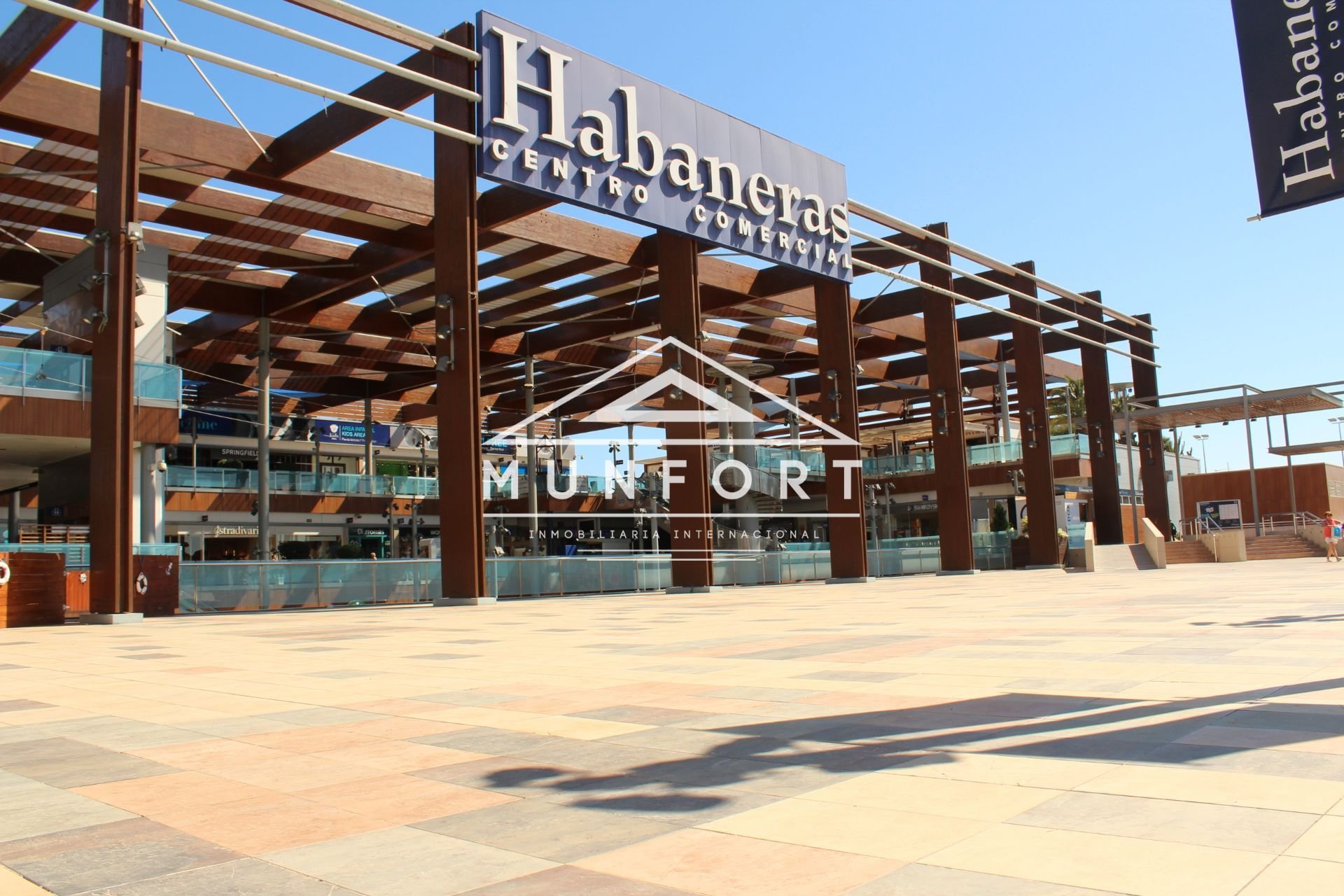 Herverkoop - Luxe villa's -
Orihuela Costa - Lomas de Cabo Roig