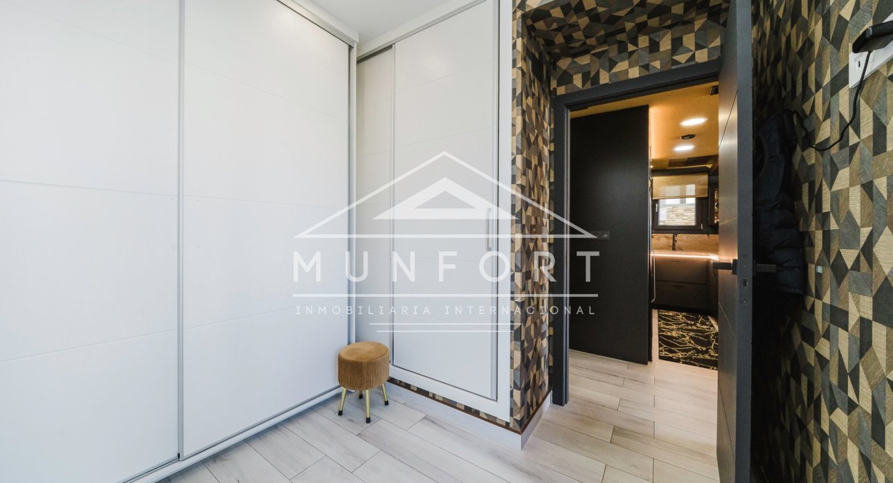 Herverkoop - Luxe villa's -
Orihuela Costa - Lomas de Cabo Roig