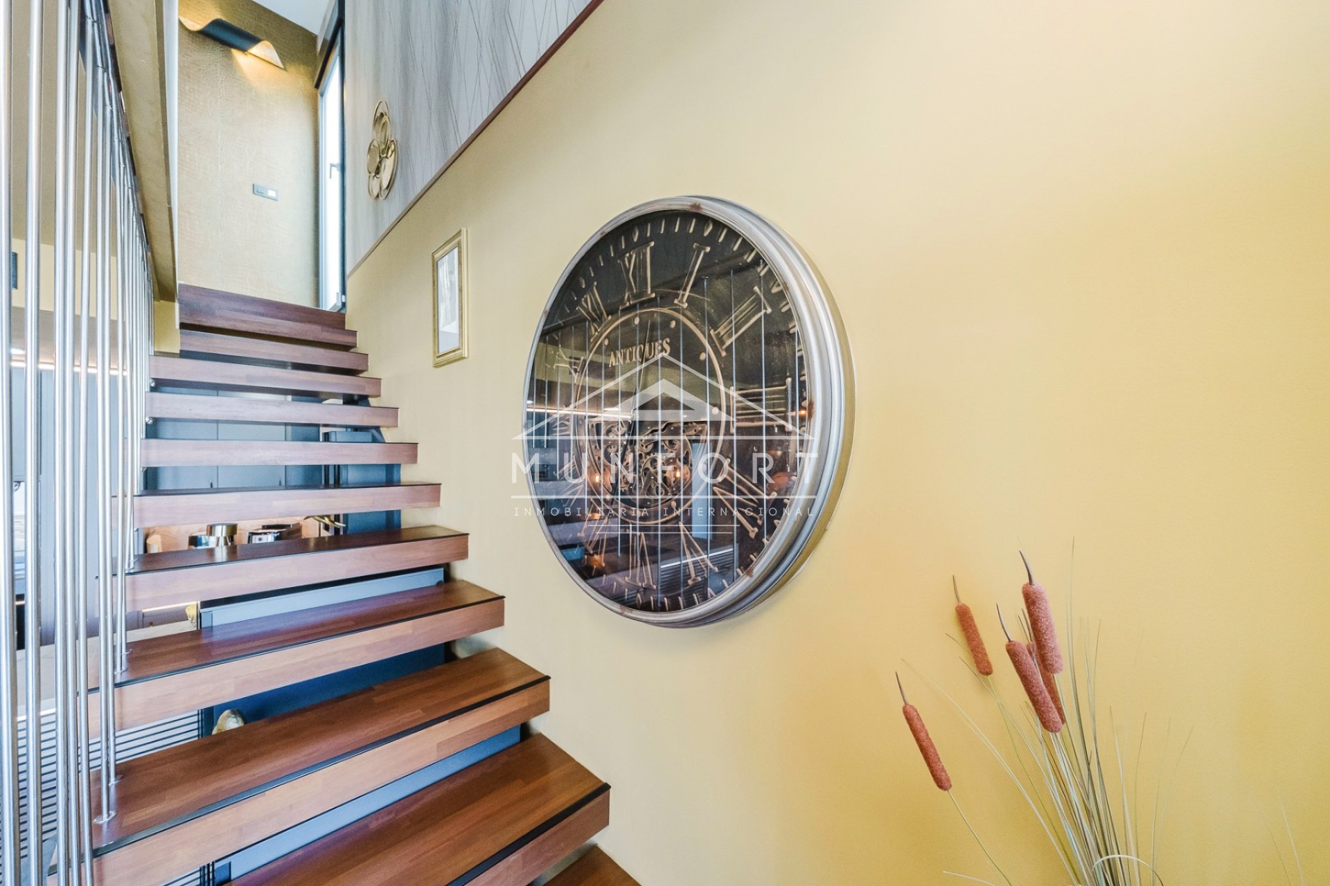 Herverkoop - Luxe villa's -
Orihuela Costa - Lomas de Cabo Roig