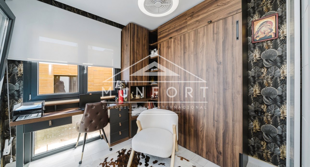 Herverkoop - Luxe villa's -
Orihuela Costa - Lomas de Cabo Roig