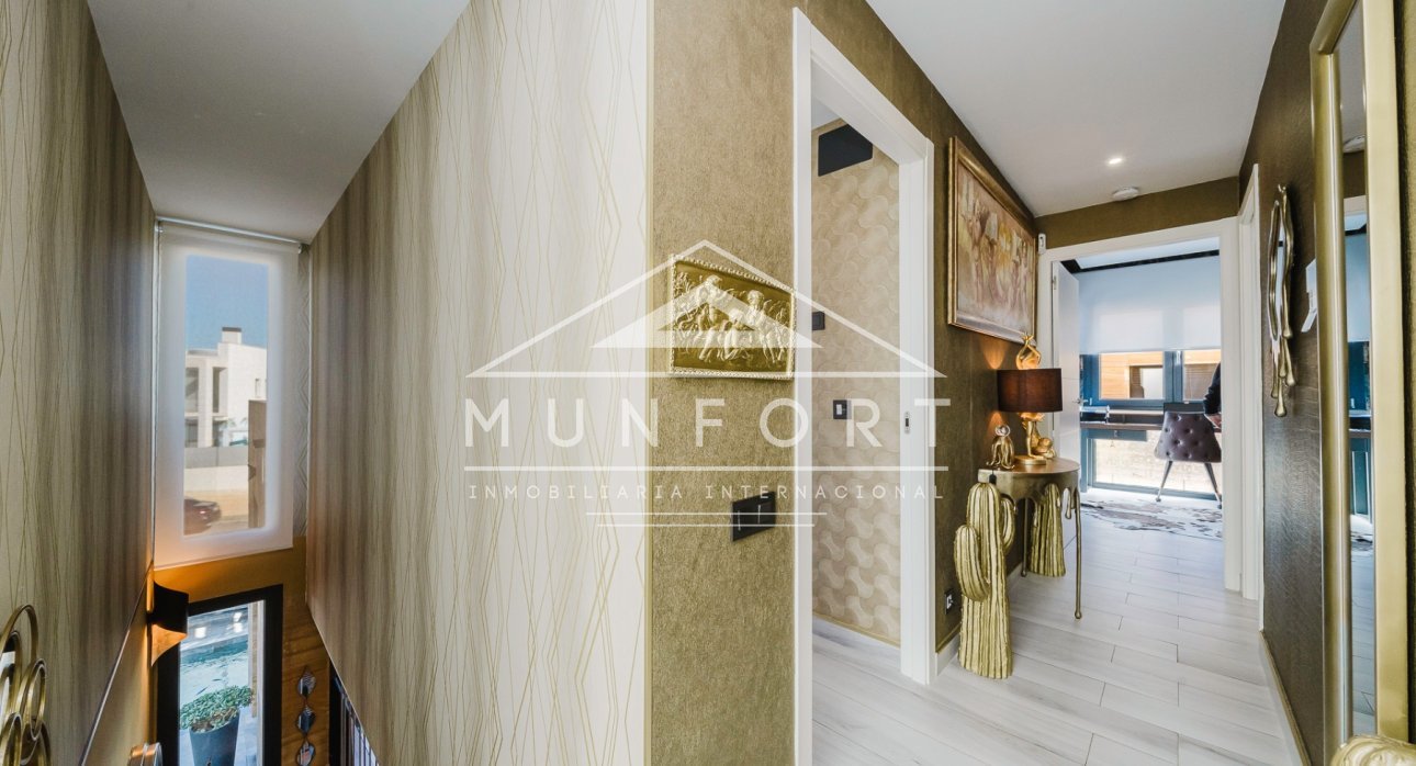 Herverkoop - Luxe villa's -
Orihuela Costa - Lomas de Cabo Roig