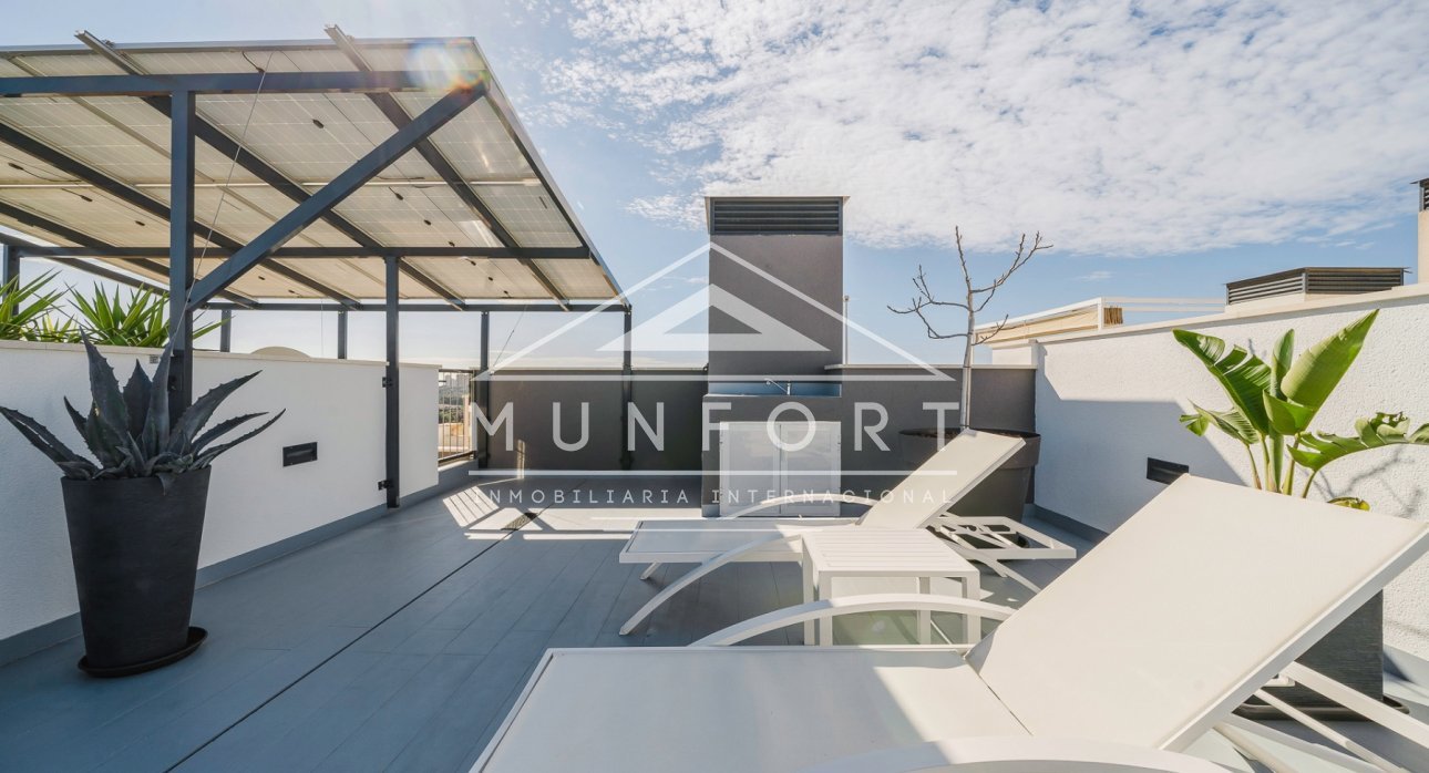 Herverkoop - Luxe villa's -
Orihuela Costa - Lomas de Cabo Roig