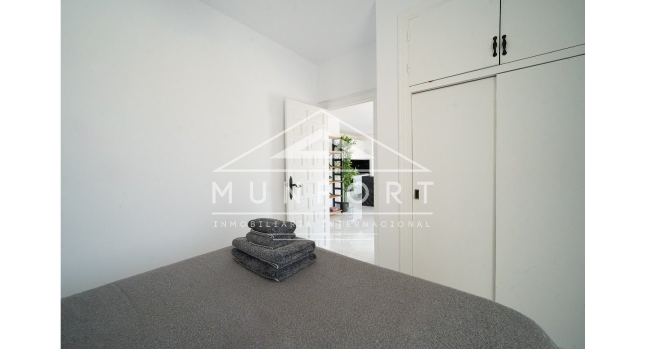 Herverkoop - Luxe villa's -
Orihuela Costa - Villamartín