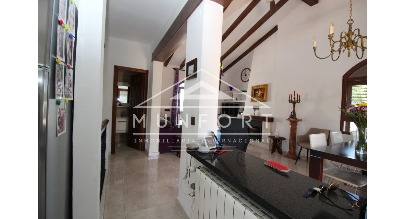 Herverkoop - Luxe villa's -
Orihuela Costa - Villamartin