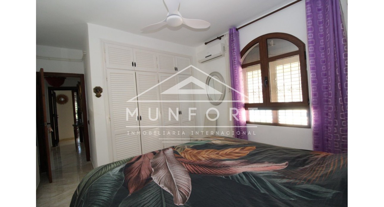 Herverkoop - Luxe villa's -
Orihuela Costa - Villamartin