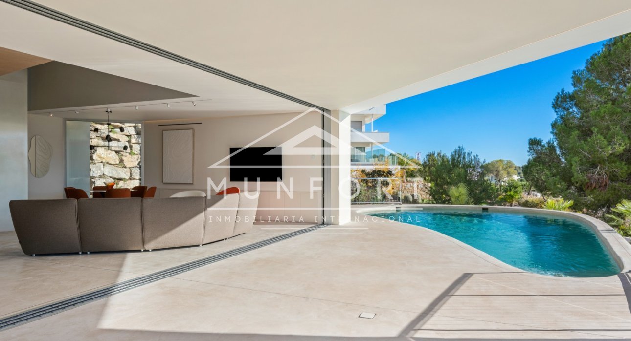 Herverkoop - Luxe villa's -
Orihuela Costa