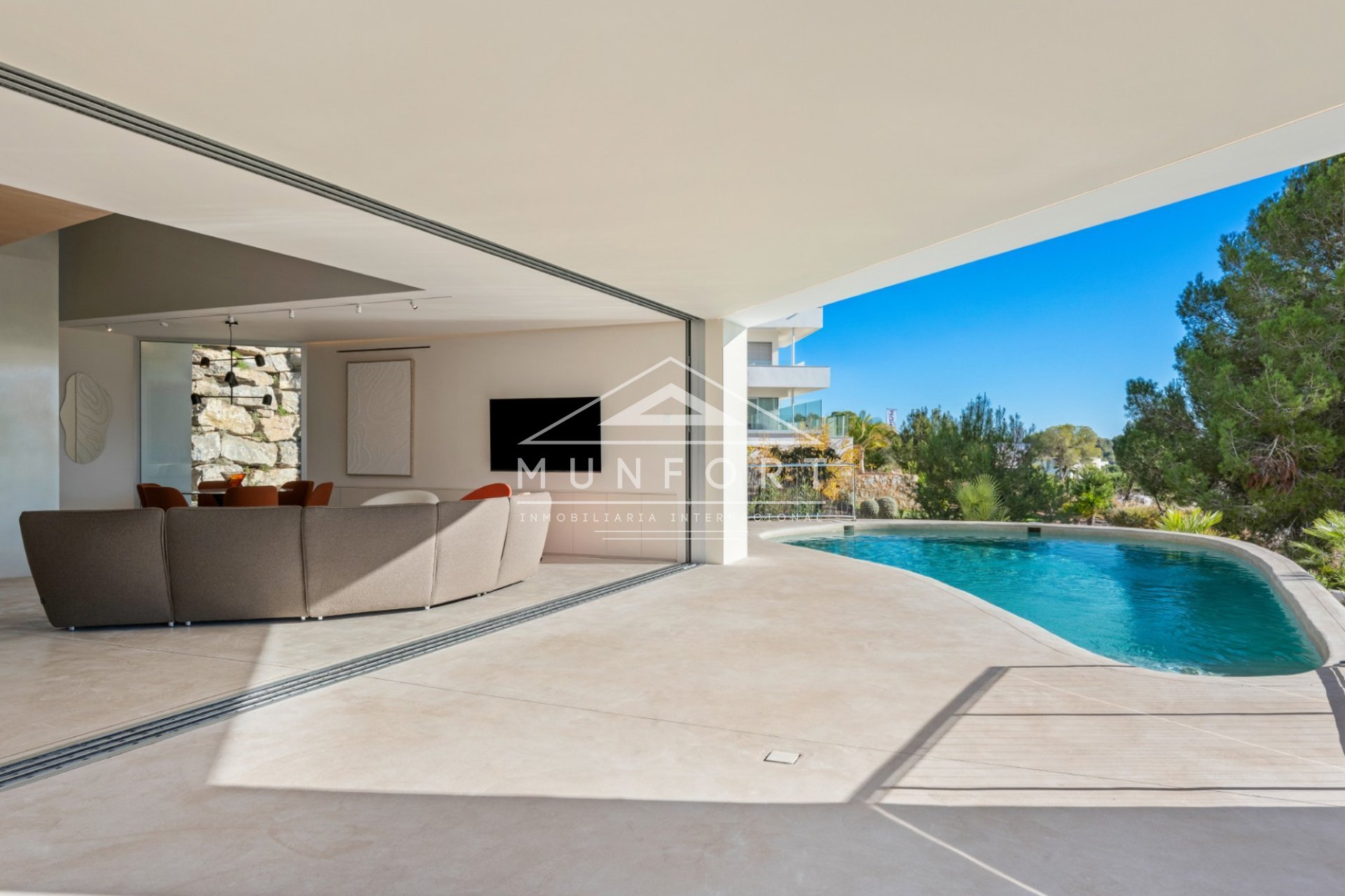 Herverkoop - Luxe villa's -
Orihuela Costa