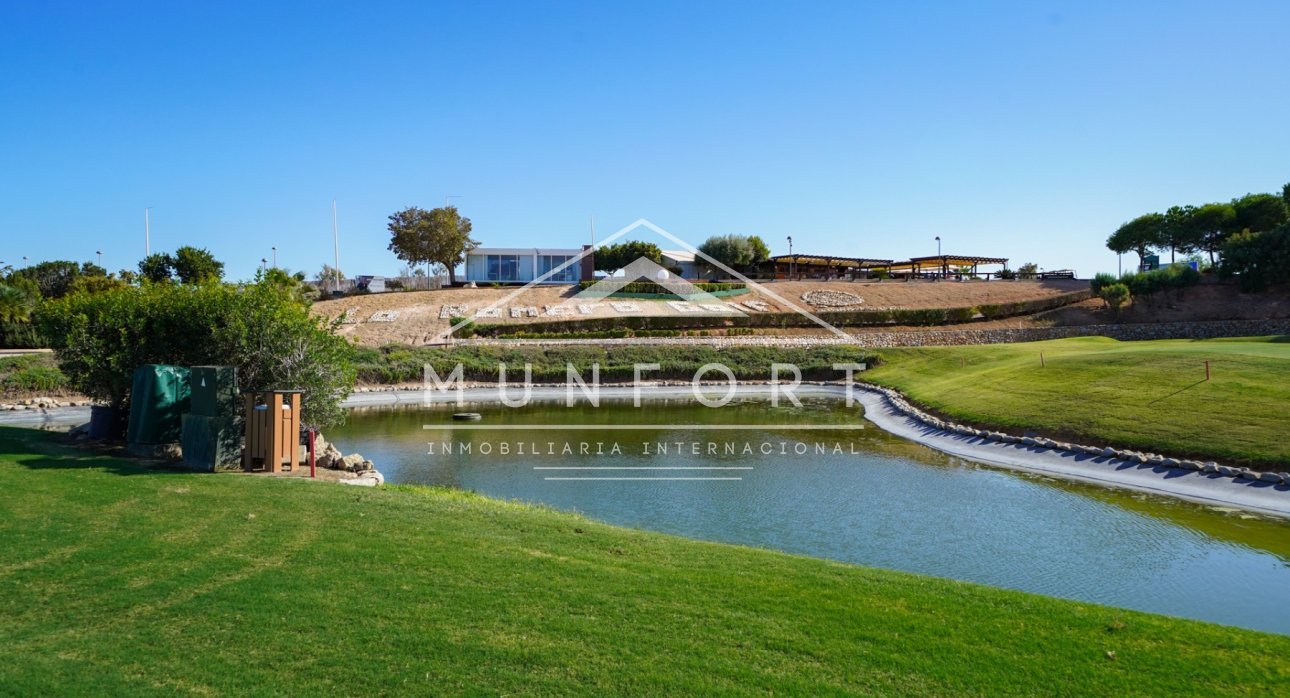 Herverkoop - Luxe villa's -
Pilar de la Horadada - Lo Romero Golf