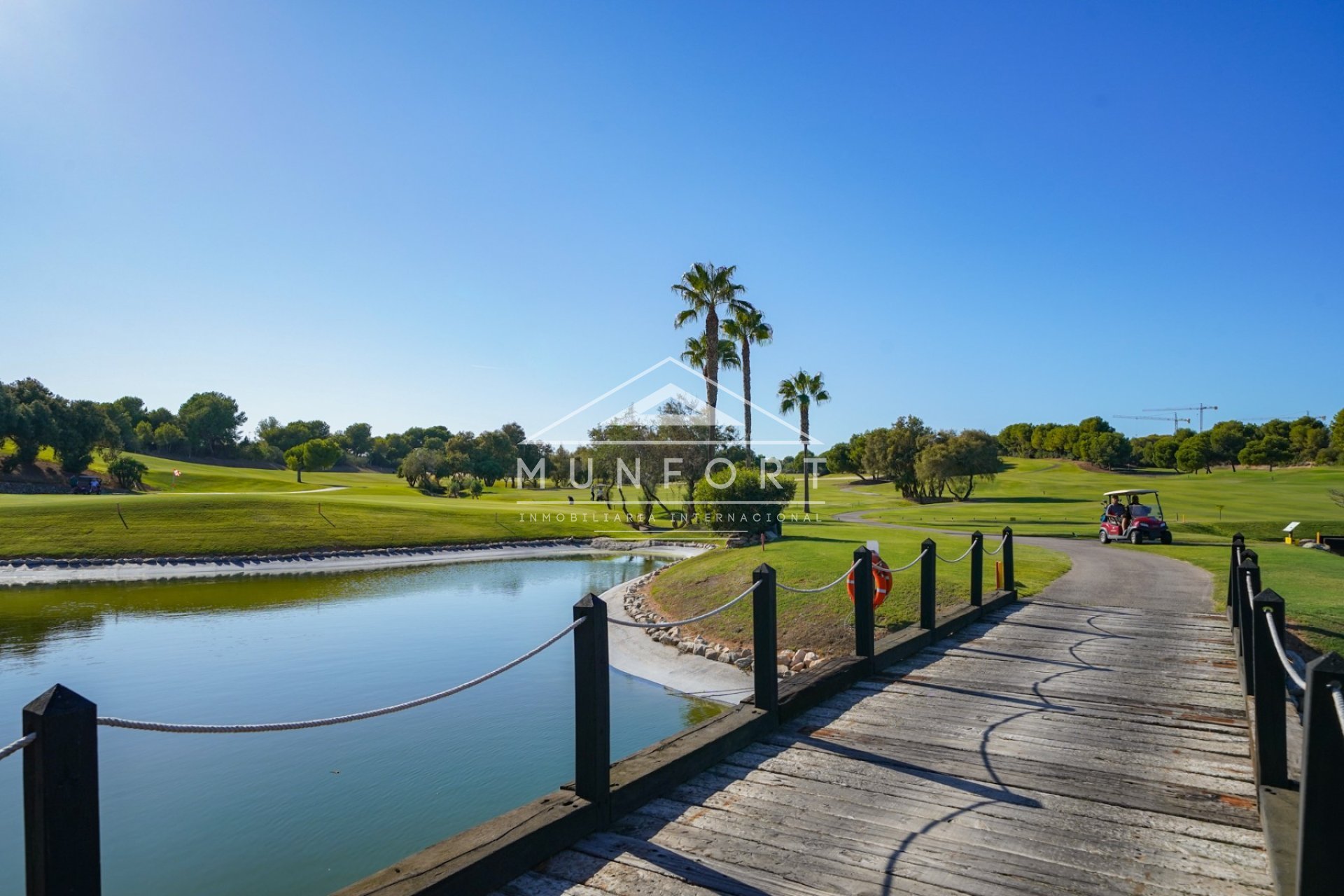 Herverkoop - Luxe villa's -
Pilar de la Horadada - Lo Romero Golf