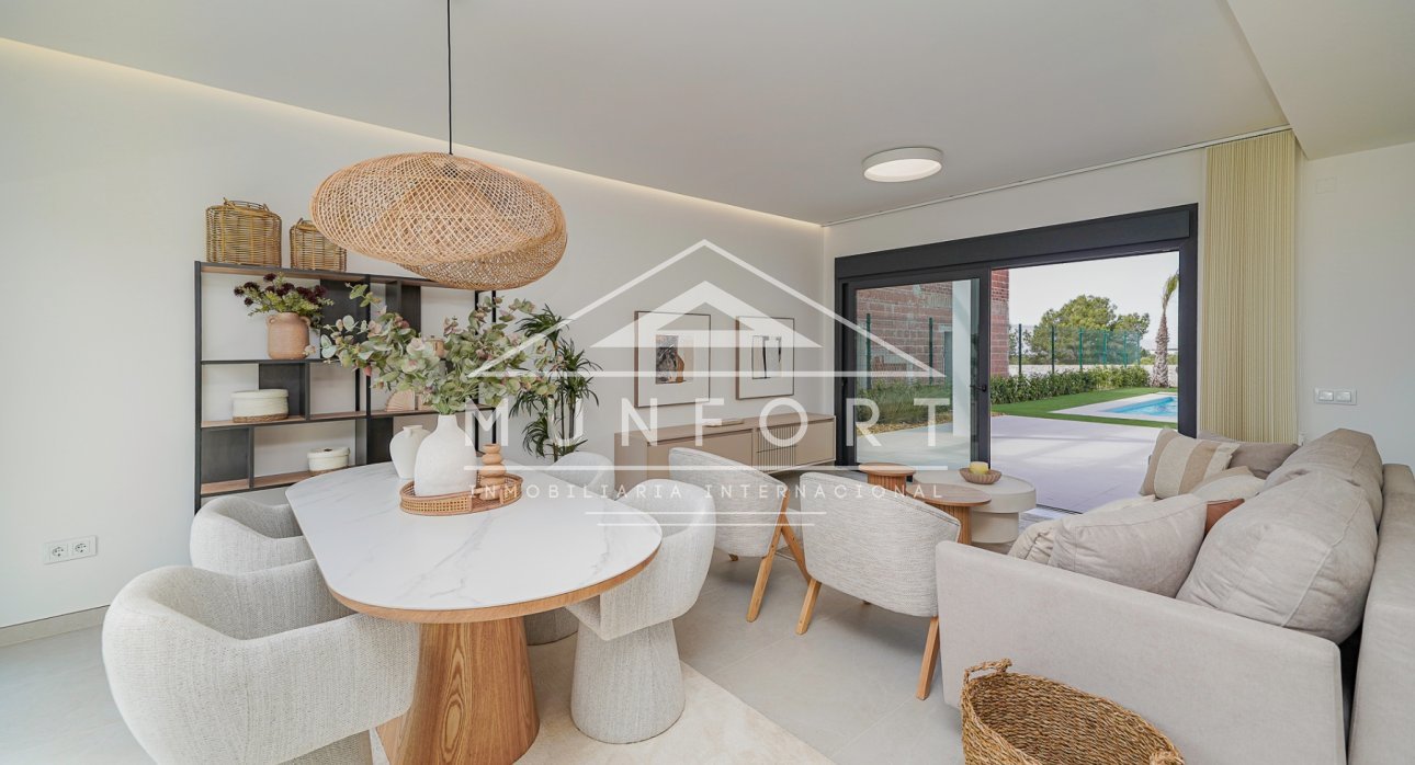 Herverkoop - Luxe villa's -
Pilar de la Horadada - Lo Romero Golf