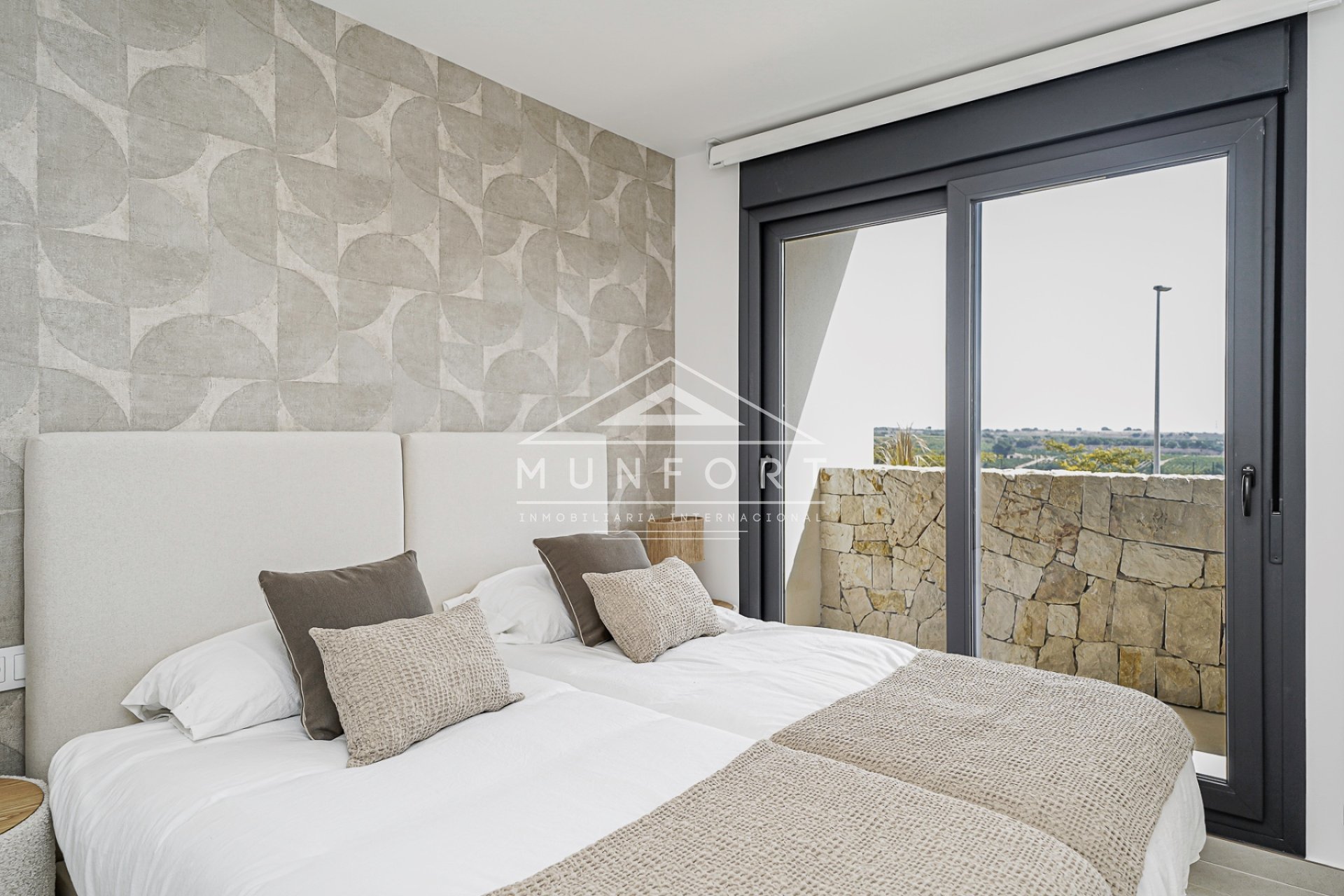 Herverkoop - Luxe villa's -
Pilar de la Horadada - Lo Romero Golf