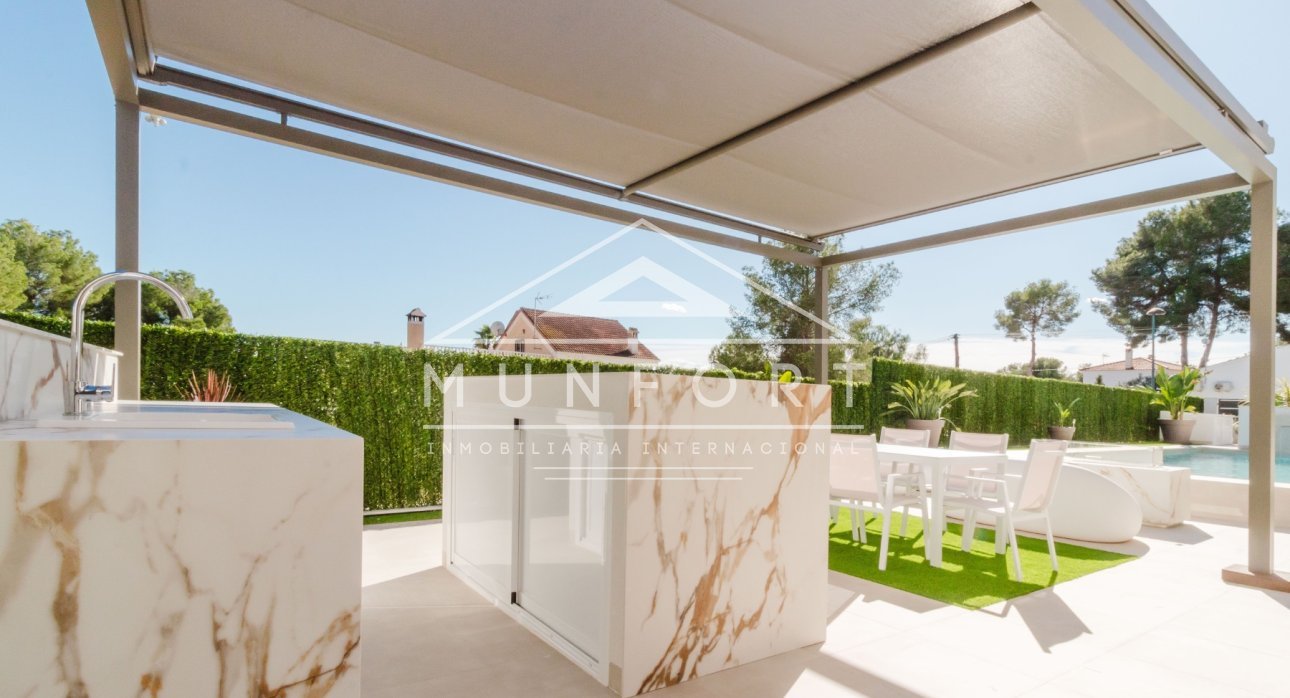 Herverkoop - Luxe villa's -
Pilar de la Horadada - Pinar de Campoverde