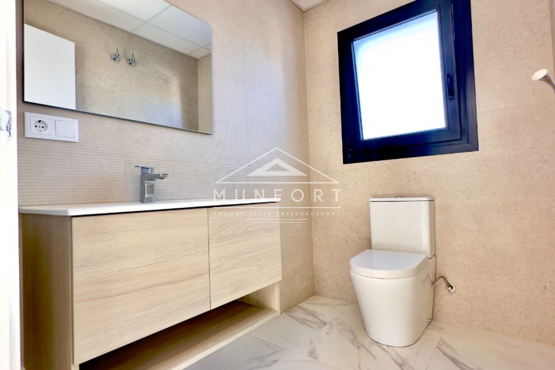 Herverkoop - Luxe villa's -
Rojales - Ciudad Quesada